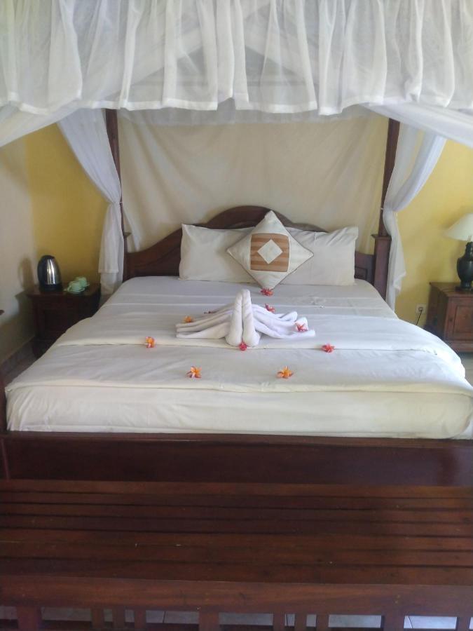 Coral Bay Bungalows Amed Esterno foto