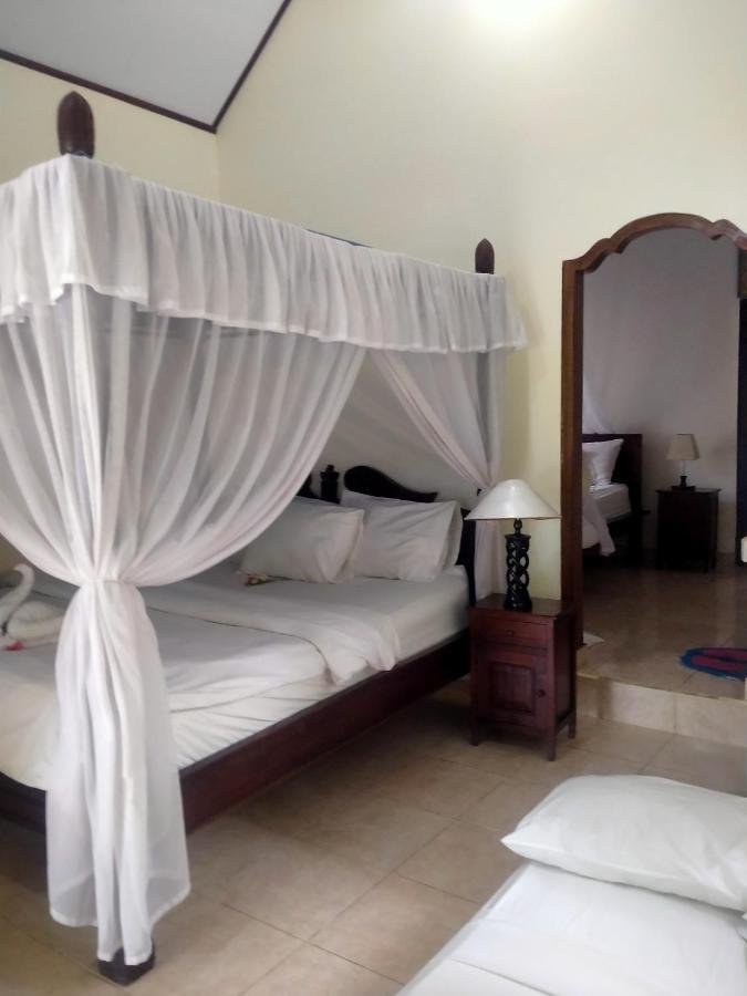 Coral Bay Bungalows Amed Esterno foto